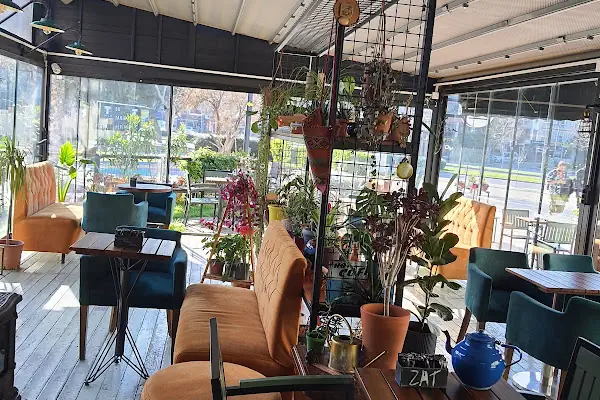Zat Kahve Balçova | Doğum Günü Kutlamaları | Özel Gün Kutlamaları | Evlilik Teklifi | Coffee