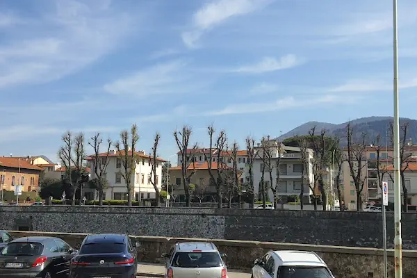 İtalyan Konsolosluğu