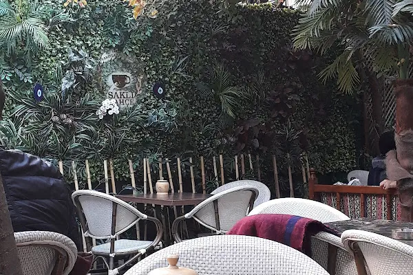 Cennet Cafe