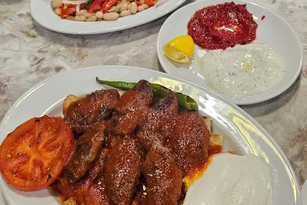 KÖFTECİ BEKİR USTA