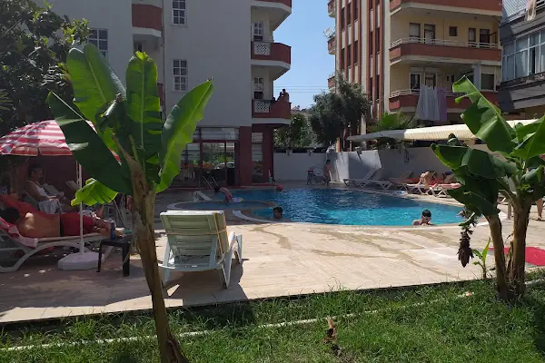 Cozmina Apart Hotel