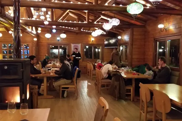 La More Cafe & Restaurant Arnavutköy