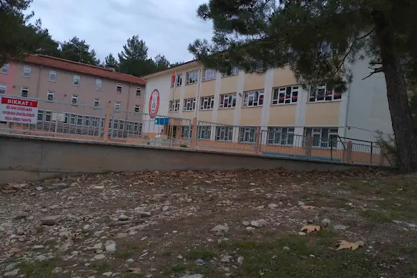 Gölcük Yatılı İlköğretim Bölge Okulu