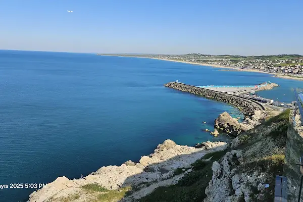 Karaburun Cam Teras