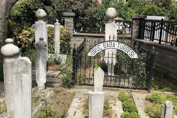 Oruç Baba Türbesi