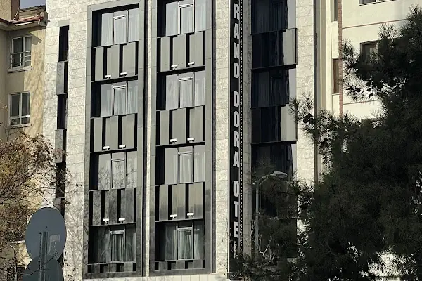 Grand Dora Otel