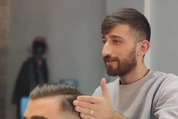 Melih Erkek Kuaförü