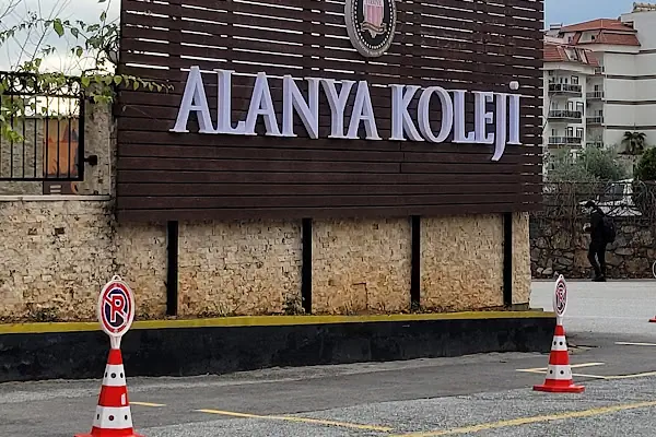 Alanya American International School