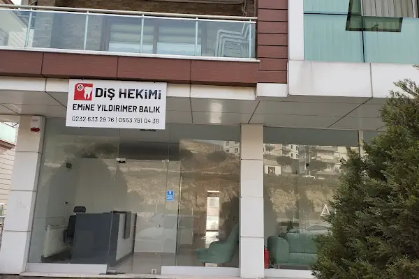 Diş Hekimi Emine YILDIRIMER BALIK