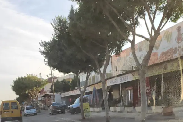 Uludağ Unlu Mamülleri & Cafe