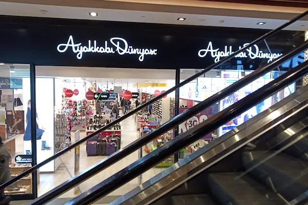Ayakkabı Dünyası