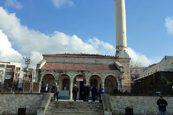 Aliağa Merkez Cami