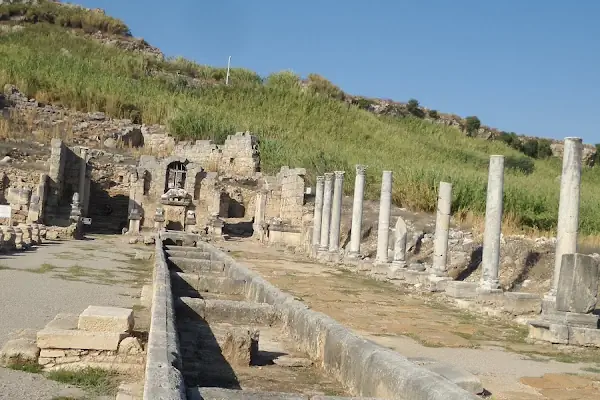 Toparlar Mezarlığı