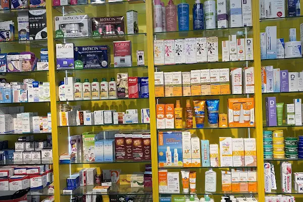 ÇAM eczanesi (çam pharmacy)