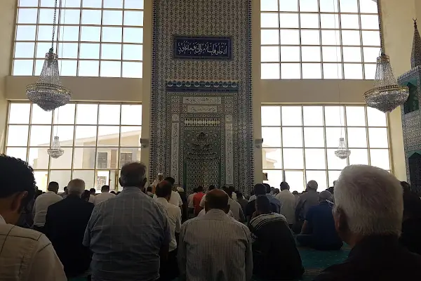 Aktaştepe Cami
