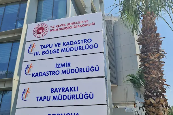 Bayraklı, Bornova Tapu ve Kadastro Müdürlüğü