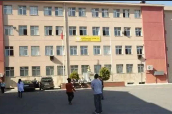 T.C İSLAHİYE CEMİL MERİÇ MESLEKİ VE TEKNİK ANADOLU LİSESİ