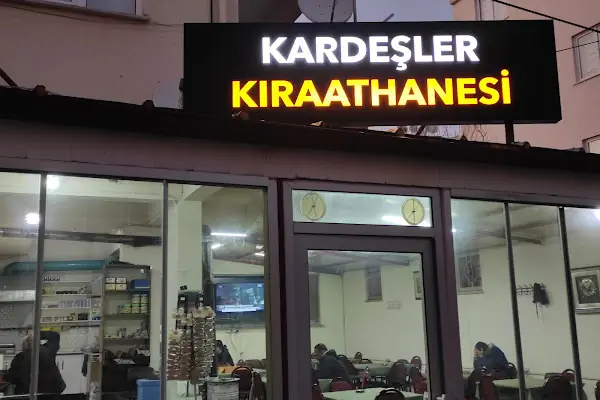 Kardeşler kıraathanesi