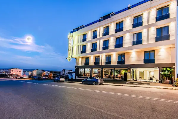 Heaven Premium Airport Hotel