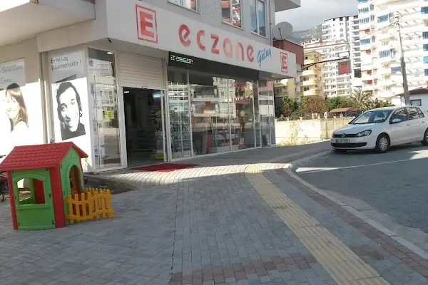 Gülay Eczanesi