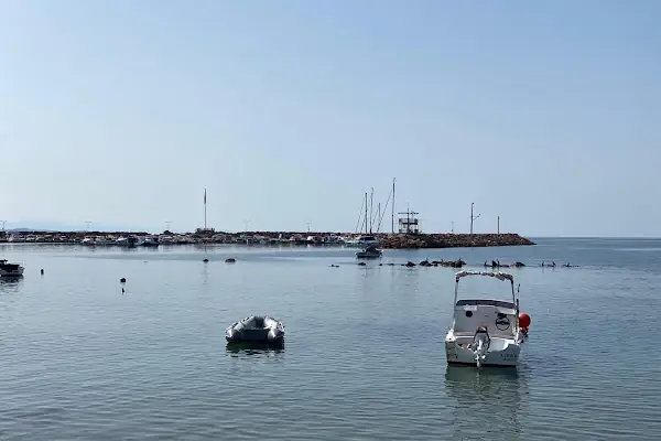 yeni çandarlı limanı