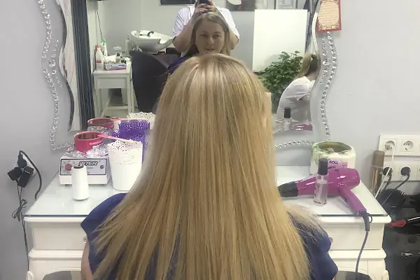 ZEHRA & GÜLER KUAFÖR & GÜZELLİK SALONU