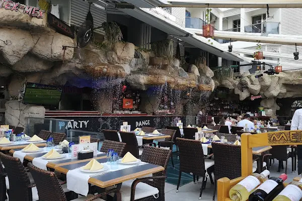 Melani restaurant