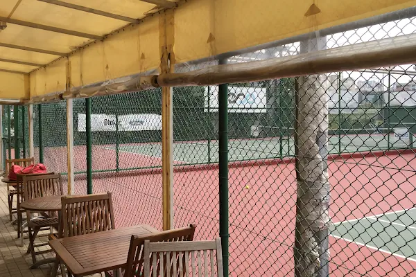 TENNİS CLUB