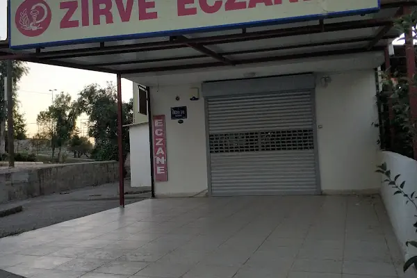 Zirve Eczanesi