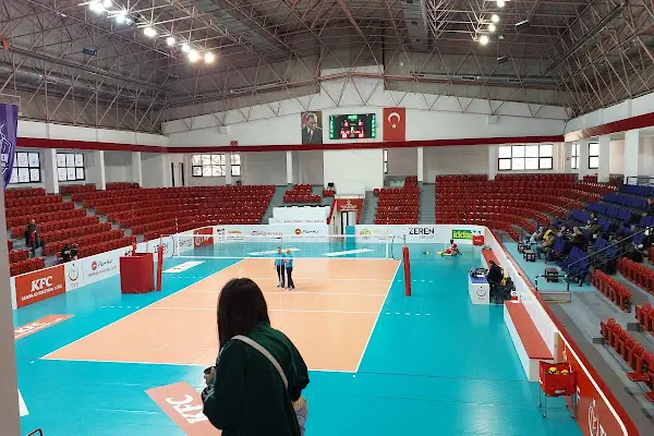 Selim Sırrı Tarcan Zeren Voleybol Salonu - Fabrika Voleybol