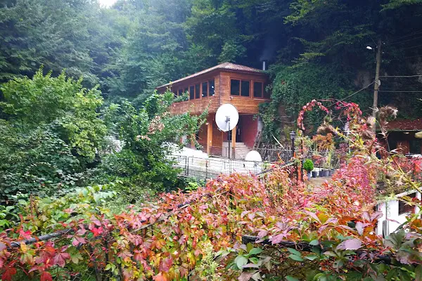 Nüzhetiye Şelalesi Trekking Parkuru