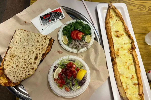 Antep Kuzu Lahmacun Büyükada