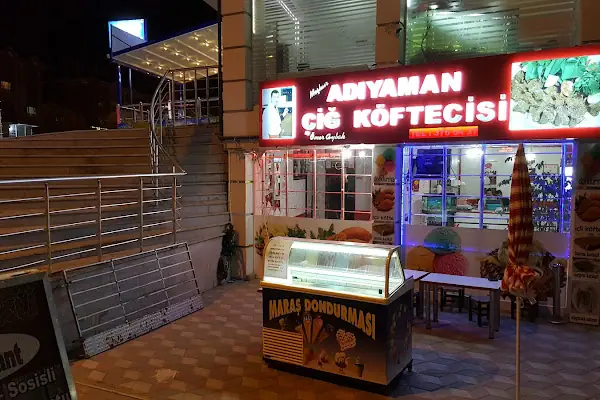 Meşhur Adıyaman Çiğ Köftecisi Ömer Aybak