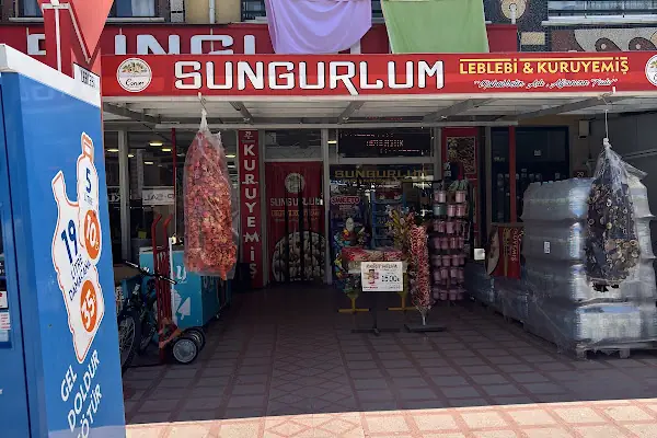 SUNGURLUM LEBLEBİ VE KURUYEMİŞ