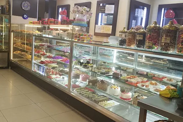 Maviş Pastanesi