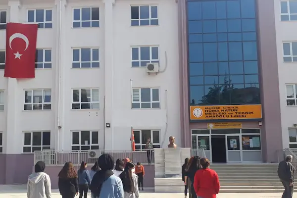 Hüma Hatun Mesleki Ve Teknik Anadolu Lisesi