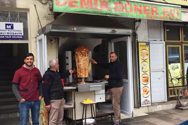 Demir Döner Evi