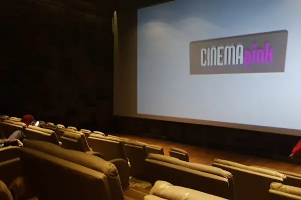 CINEMA PINK