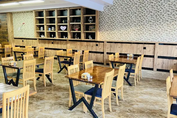 Gülmece Pide Kebap Salonu