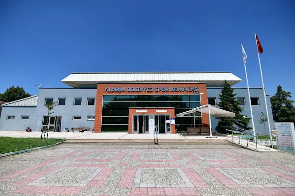 Yıldırım Belediyesi Yunus Emre Spor Kompleksi
