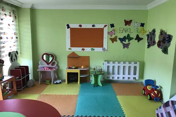 Minik Kalpler Anaokulu