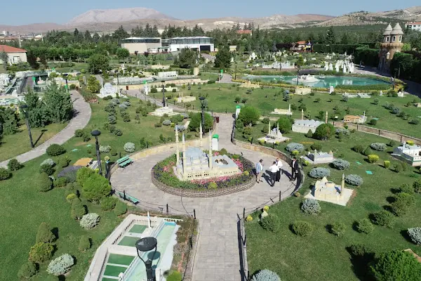 80 Binde Devr-i Alem Parkı - Meram Belediyesi