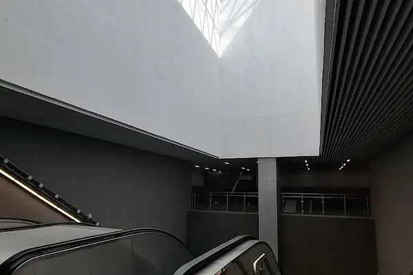 Atatürk Mahallesi Metro İstasyonu