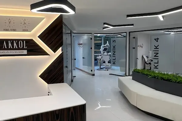 Tülay Akkol Dental - Antalya Dental Clinic - Antalya Diş Hekimi - Doktoru