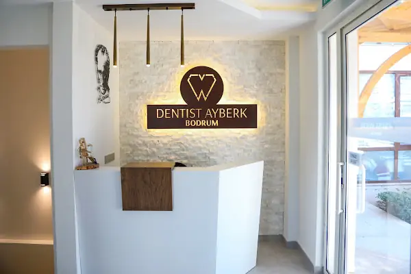 Bodrum Diş Hekimi Ayberk Şafak Benli