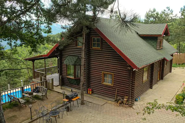 Akçakaya Dağ Evi