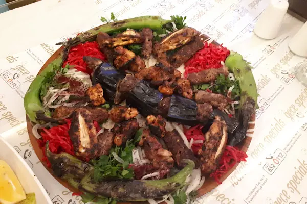 Altın Sofra Yemek Solonu