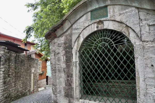Ashabı Kiramdan Ebu Said El Hudri R.A. Türbesi