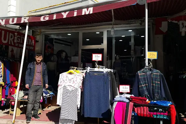 Nur Giyim