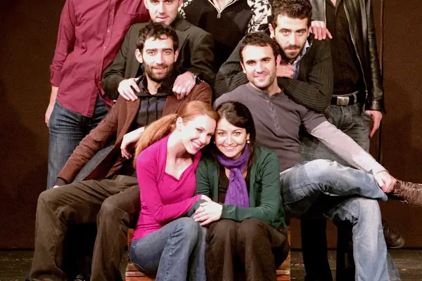 TİYATROADAM